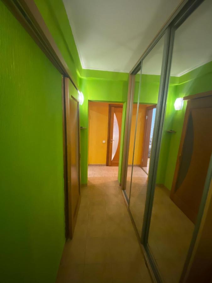 Adventure Apartment Kiev Ngoại thất bức ảnh
