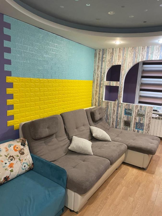 Adventure Apartment Kiev Ngoại thất bức ảnh